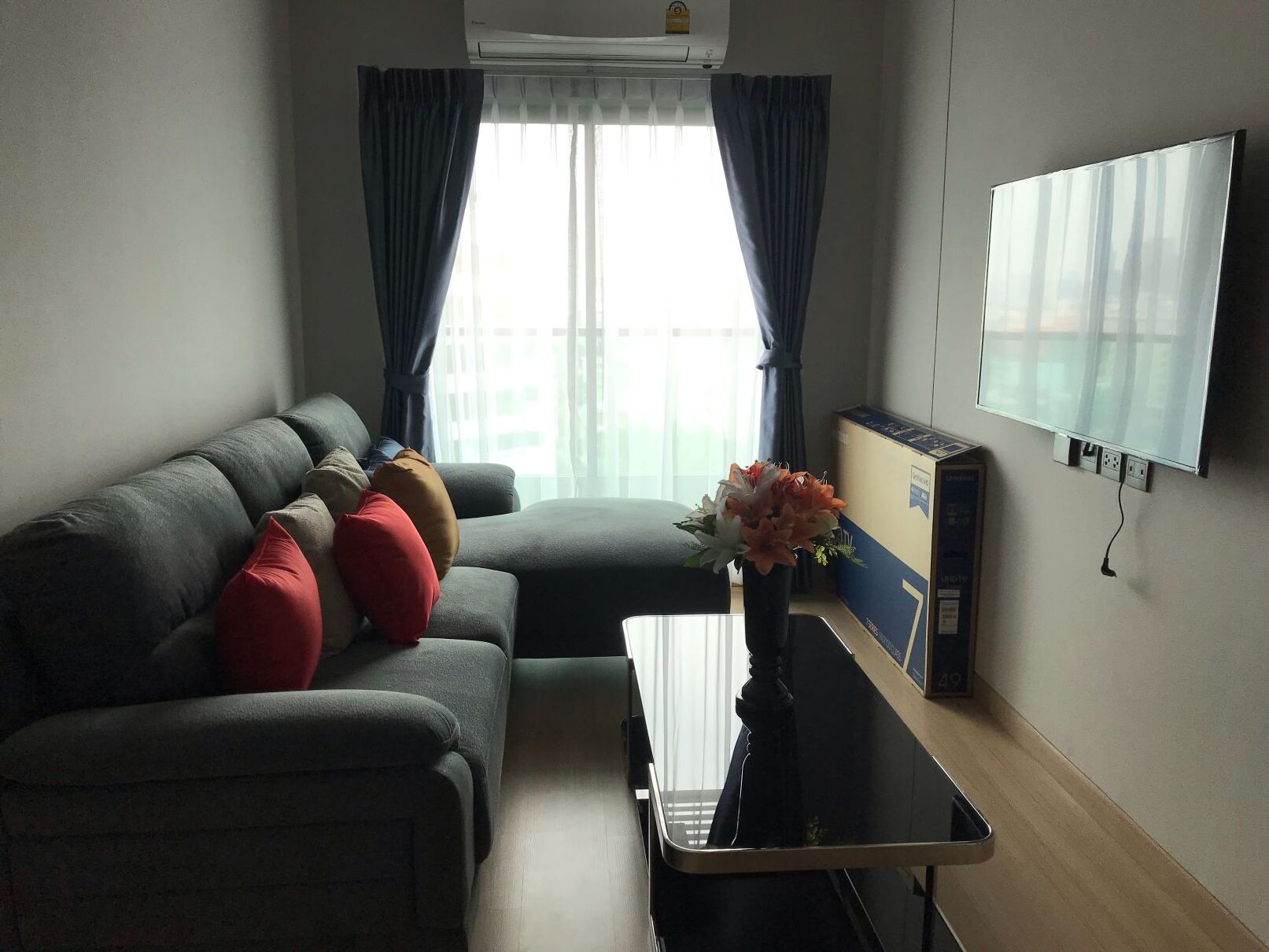 Lumpini Suite Dindaeng-Ratchaprarop Condominium for rent